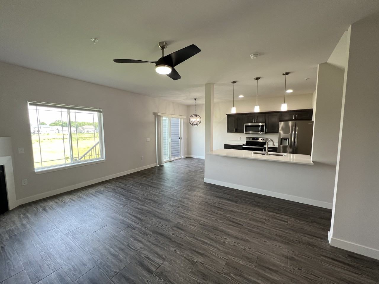 5521 Prairie Place Dr - Photo 5 of 35