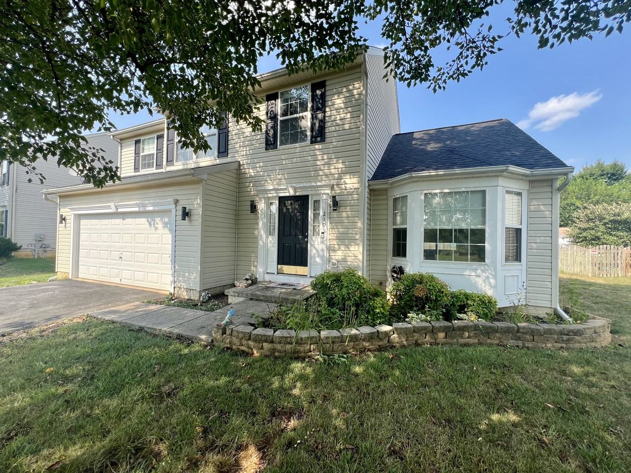 210 Posting Way - Photo 2 of 43