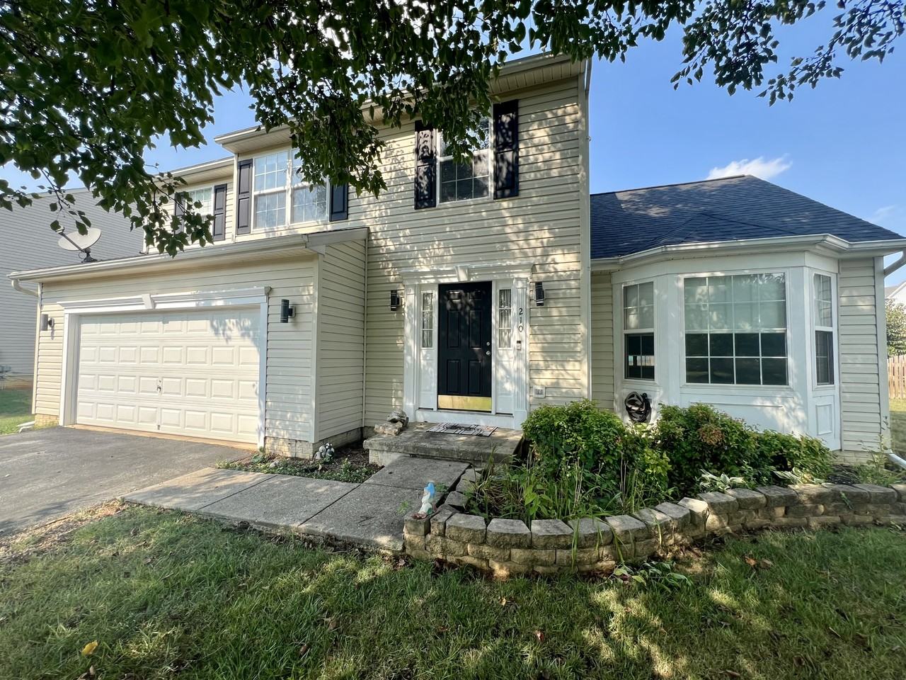 210 Posting Way - Photo 3 of 43