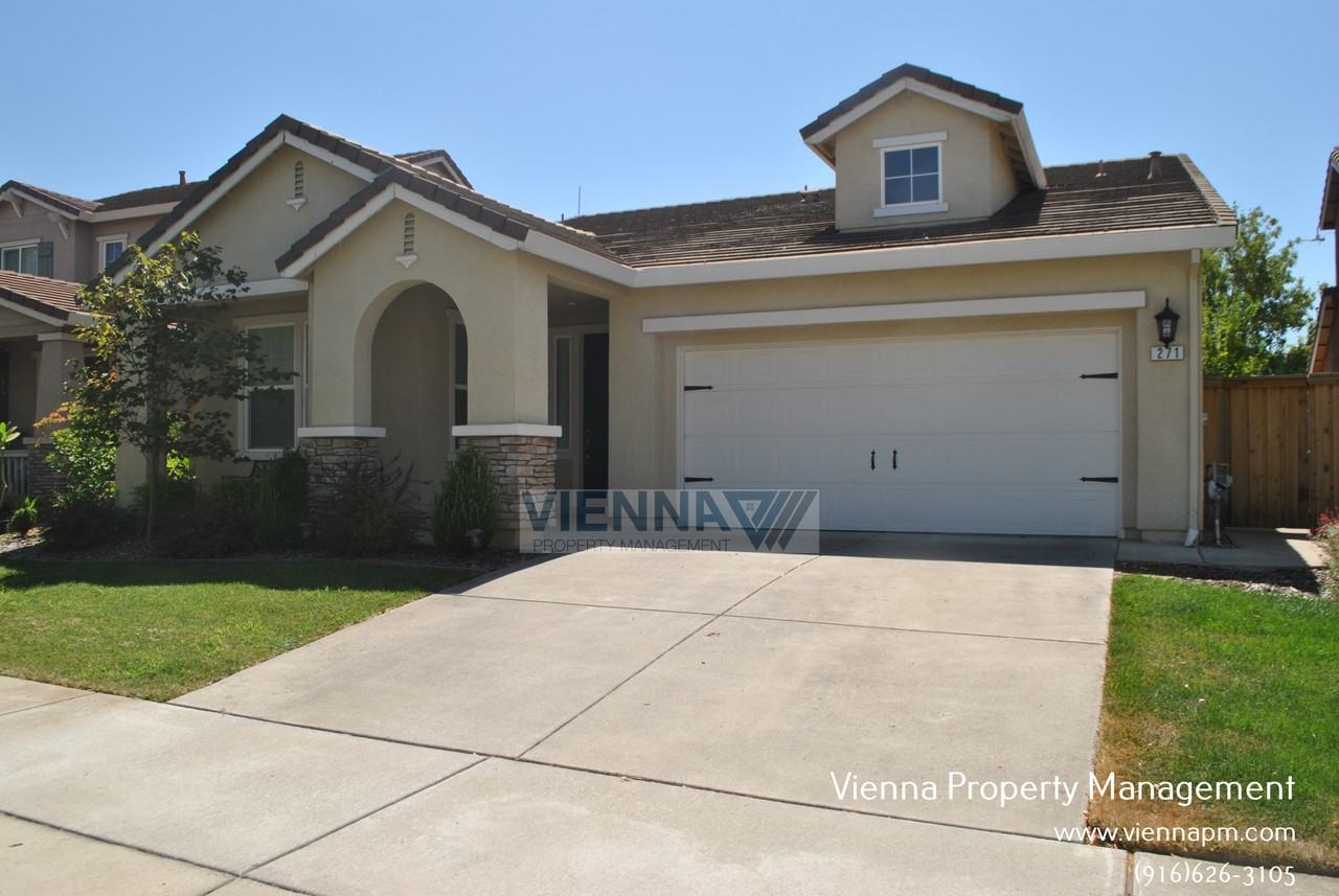 271 Olivadi Way - Photo 2 of 40