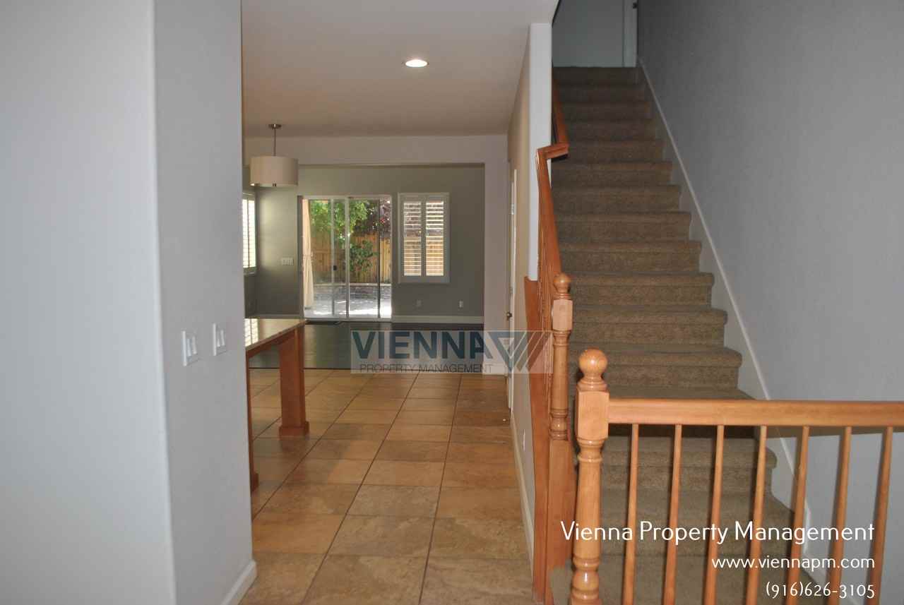 271 Olivadi Way - Photo 3 of 40