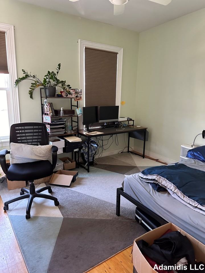 608 Dorchester Ave #3 - Photo 7 of 8