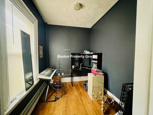 N Harvard St #2 - Photo 2 of 10