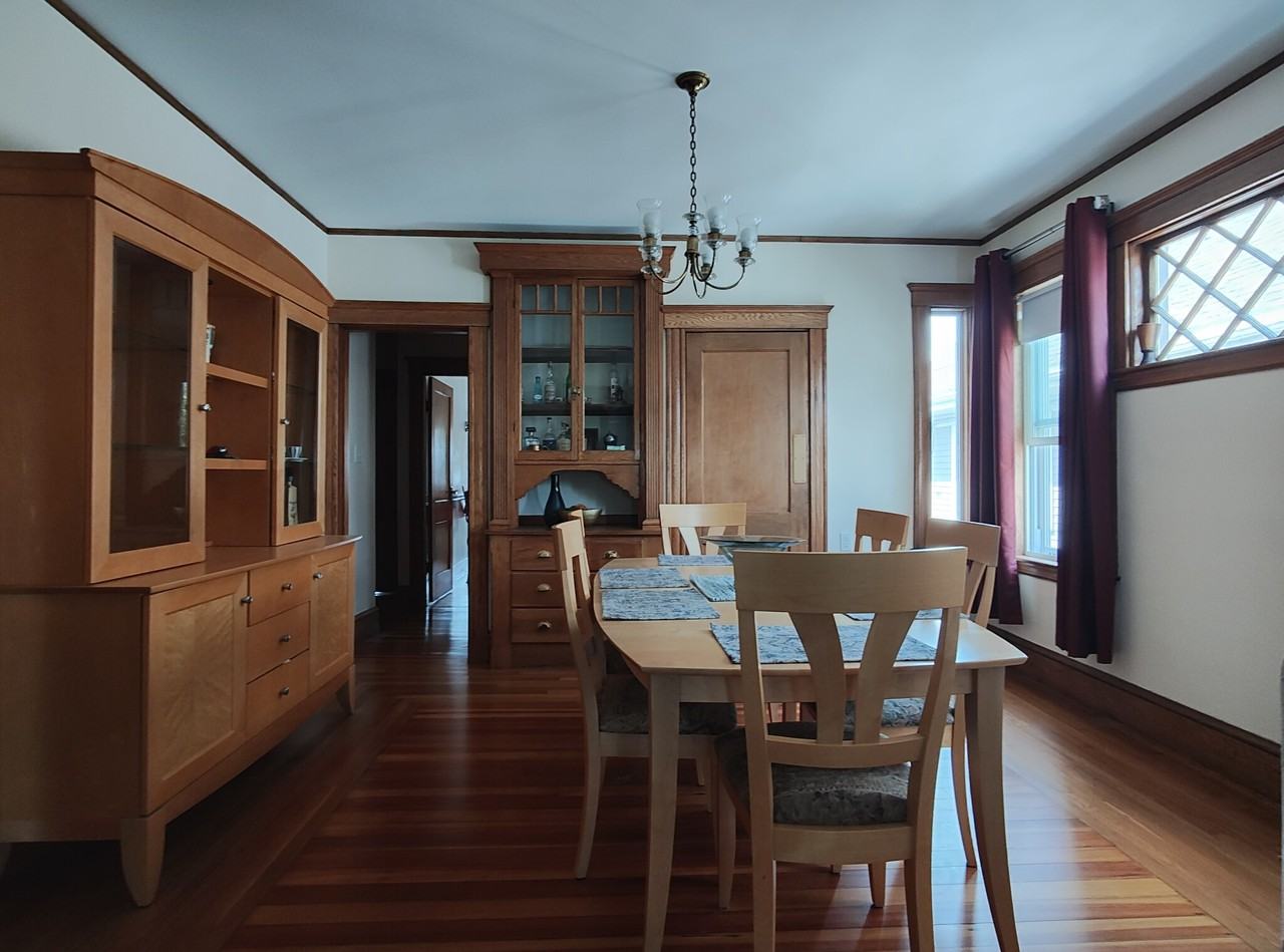 836 Fellsway - Photo 6 of 19