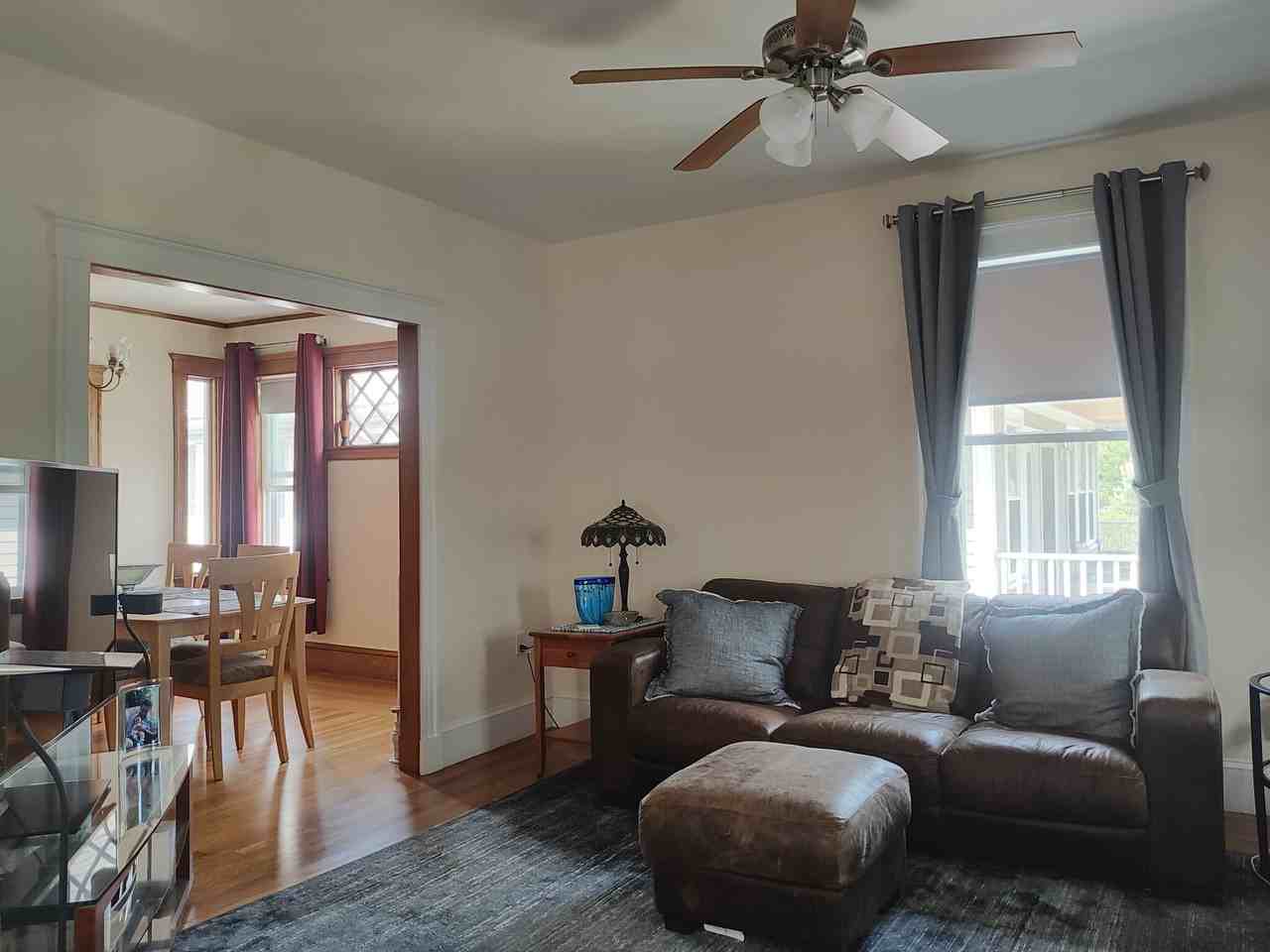 836 Fellsway - Photo 7 of 19