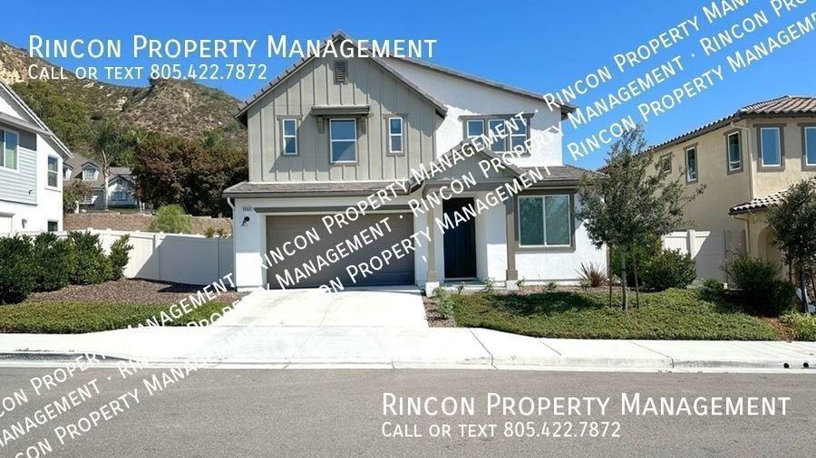 1023 Royal Oaks Pl - Photo 3 of 25