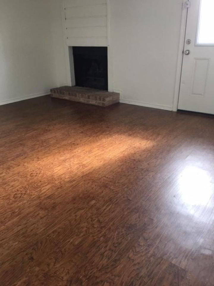 Various - Photo 7 of 7