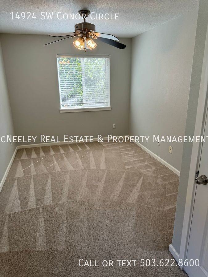 14924 Sw Conor Cir - Photo 3 of 19