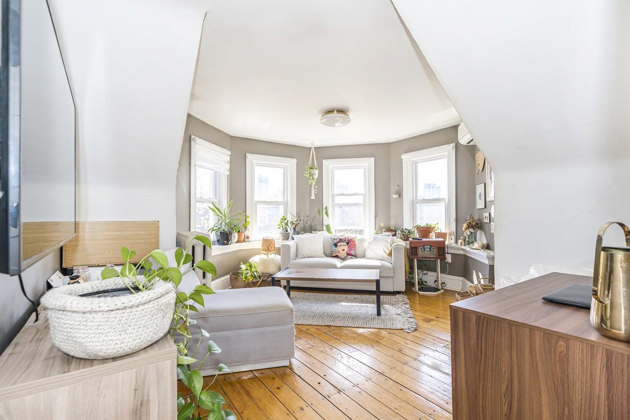 144 Madison Avenue #D - Photo 2 of 10
