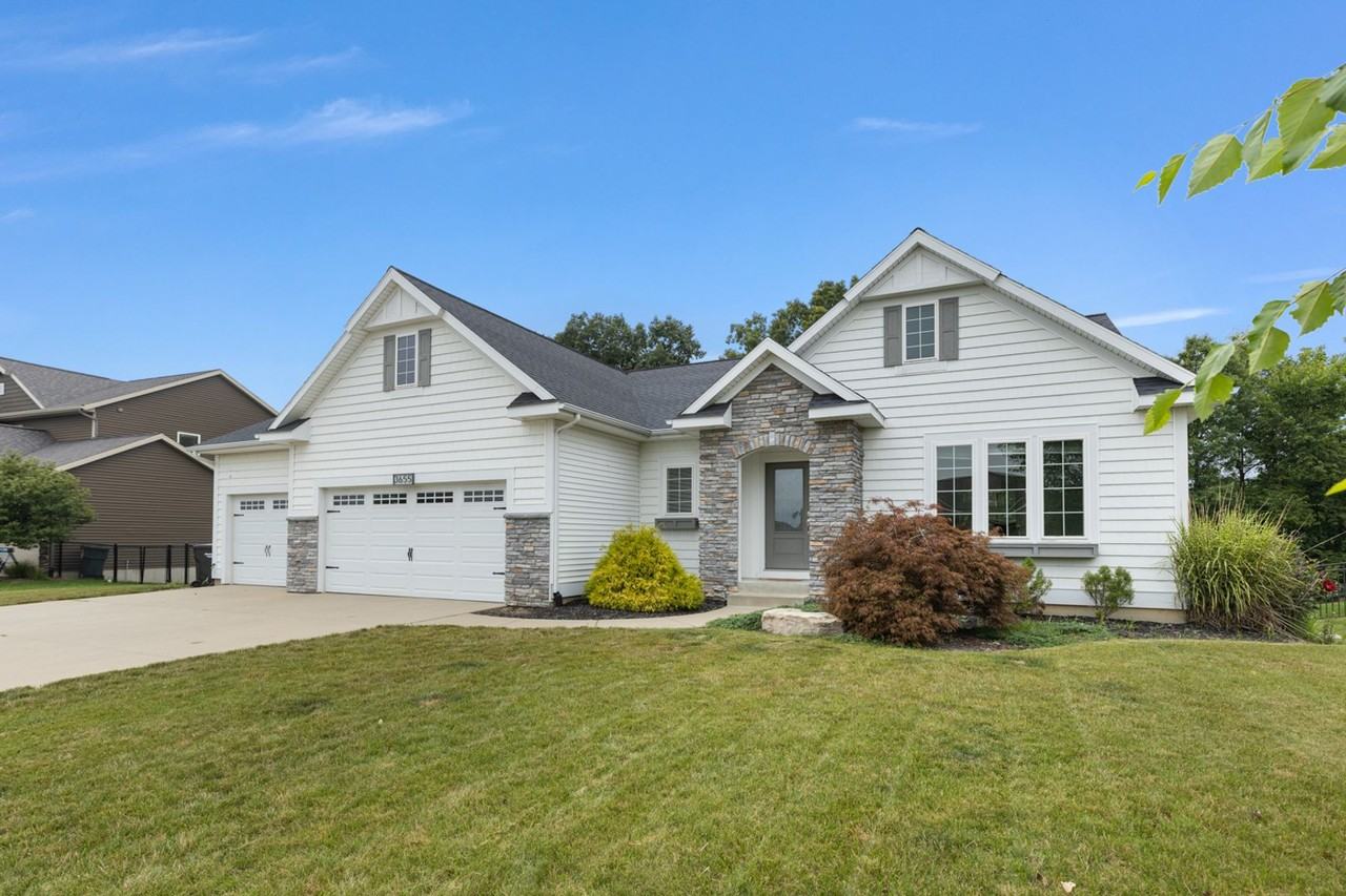 3655 Bryce Dr - Photo 2 of 39