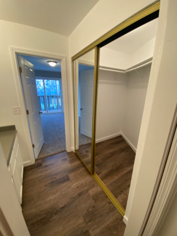 1580 N Chattaroy Cir #4 - Photo 6 of 14