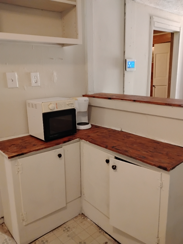 123 Lucille Rd - Photo 4 of 16