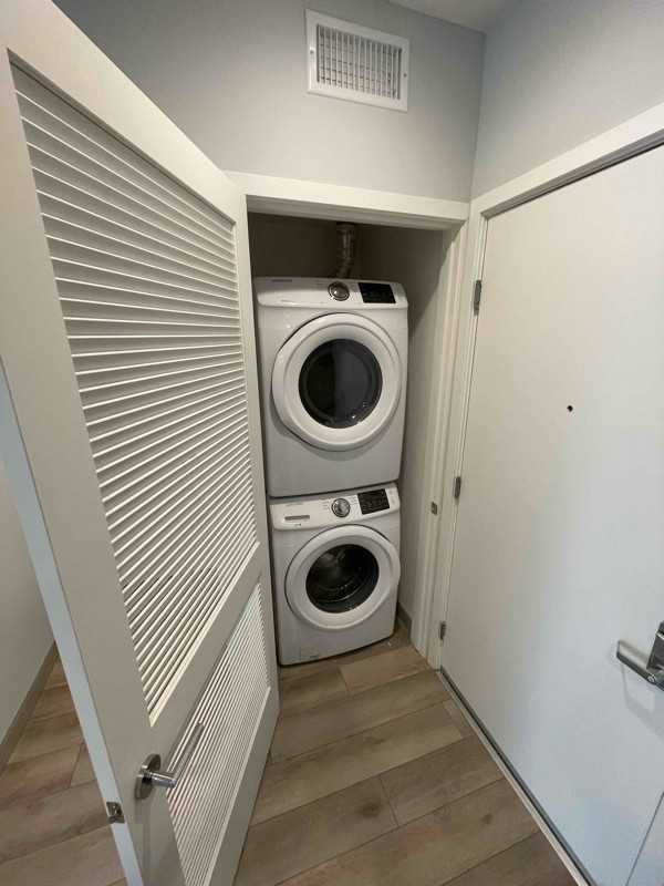 10925 Hartsook St - Photo 4 of 20