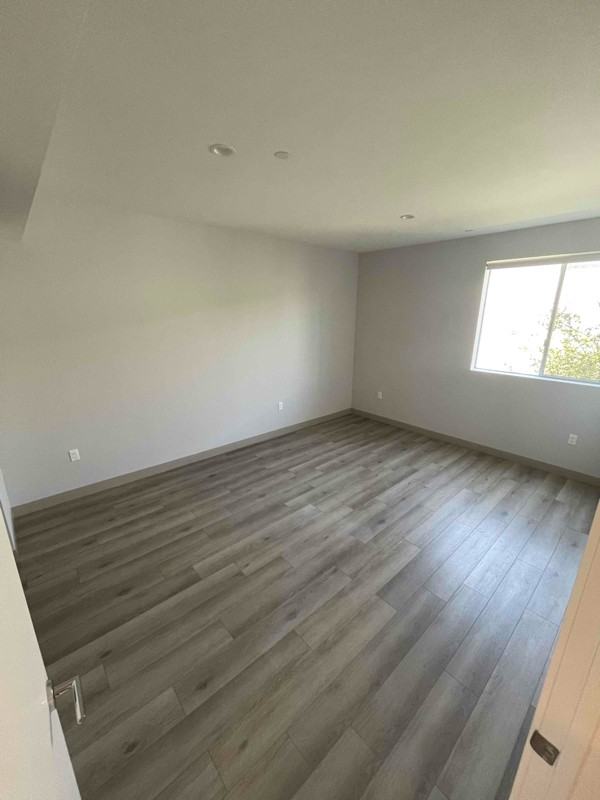 10925 Hartsook St - Photo 5 of 20