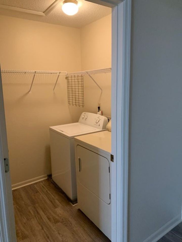 119 Vixen Cir #I - Photo 6 of 19