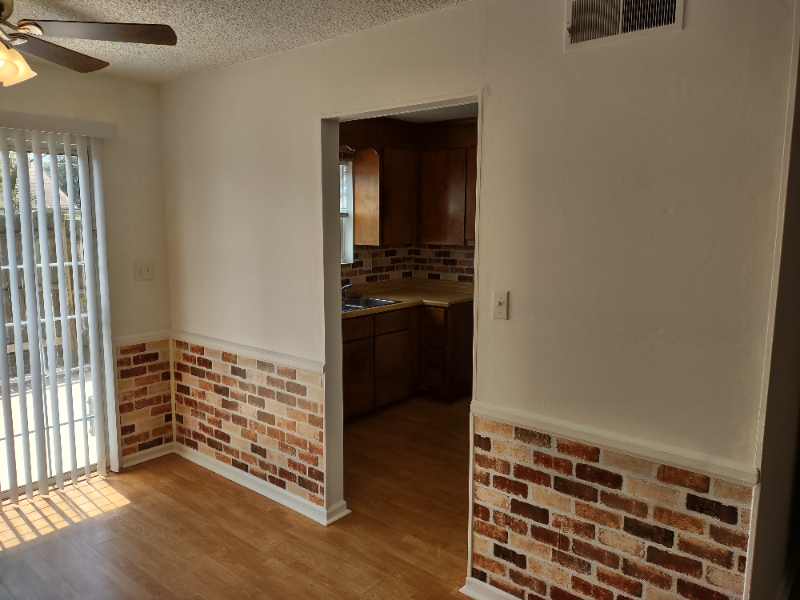 209 Lancaster Ave #B - Photo 3 of 10