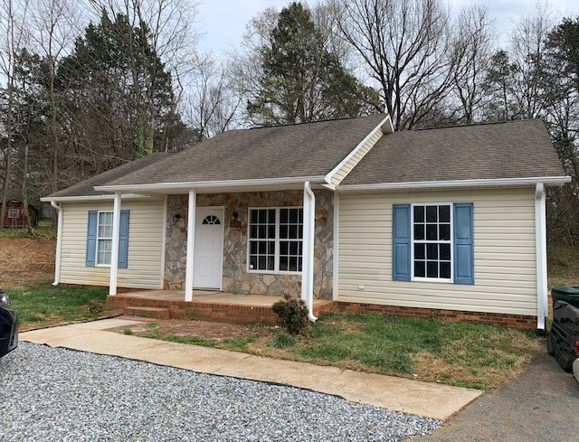 1620 Granite St - Photo 2 of 19