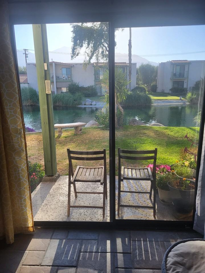 53 Lakeview Cir #53 - Photo 2 of 36