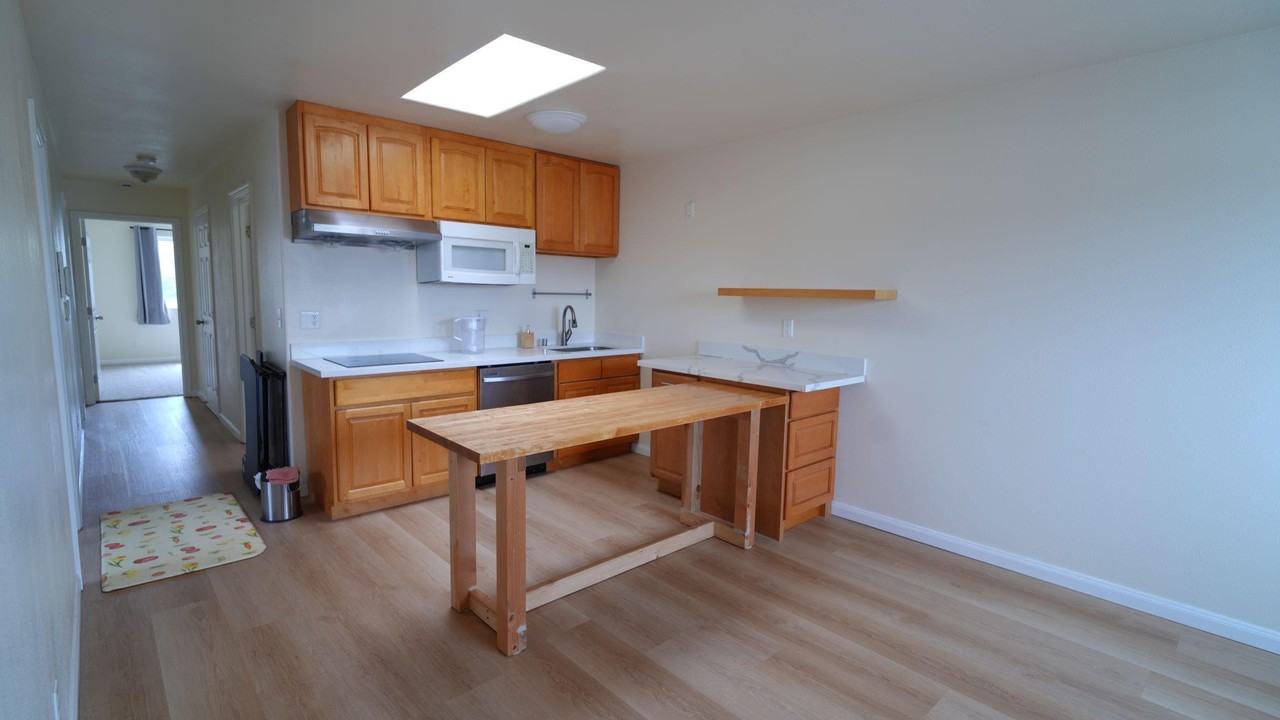 337 Lisbon St #2 - Photo 3 of 13