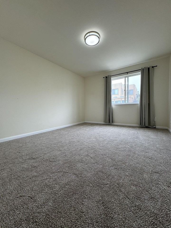 337 Lisbon St #2 - Photo 7 of 13