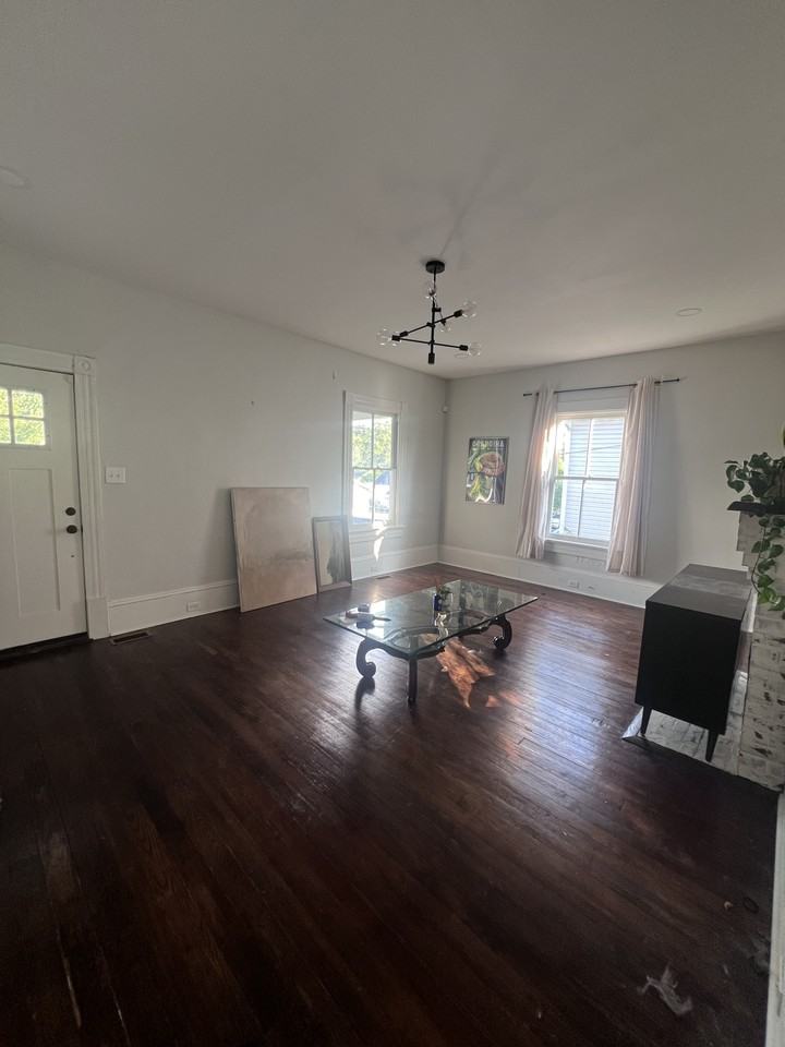 221 East Quincy Avenue - Photo 3 of 23