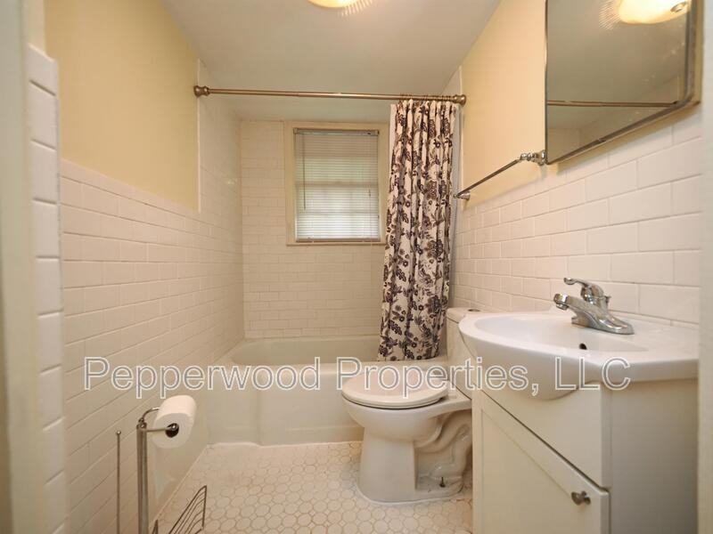 334 W Hampton Ave - Photo 6 of 10