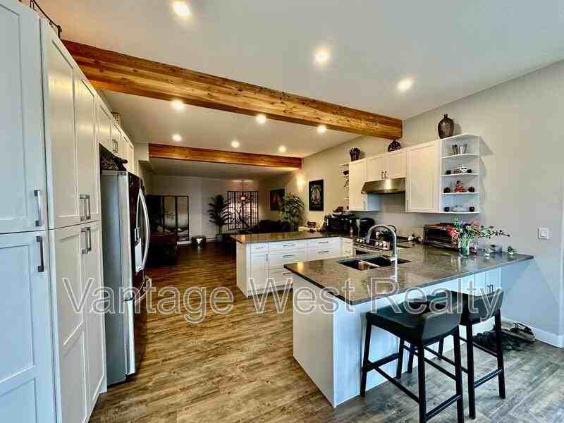 1195 Bowes Rd - Photo 3 of 32