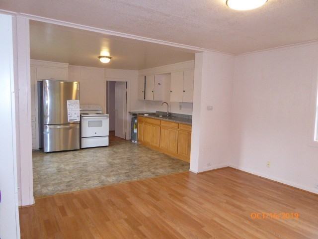 1407 Nw 54th St - Photo 4 of 10