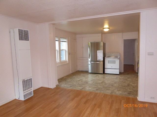 1407 Nw 54th St - Photo 5 of 10