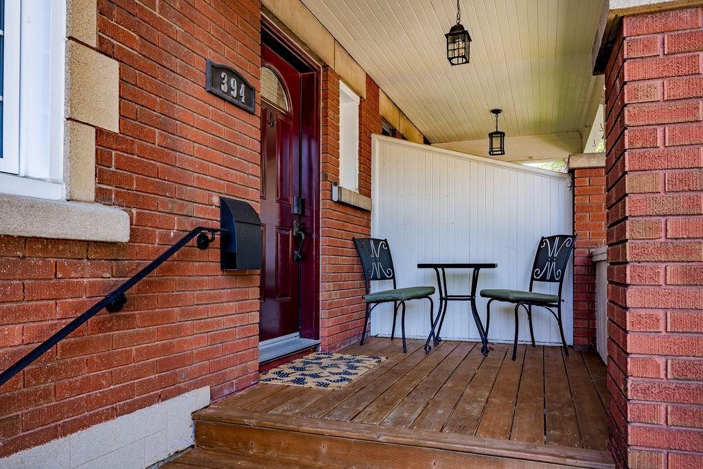 394 Hinton Avenue South - Photo 2 of 34