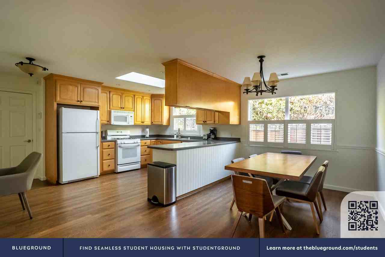 732 Laurel Ave #1553 - Photo 6 of 23