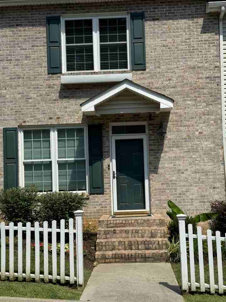 10715 Prince Albert Way #NA - Photo 2 of 40