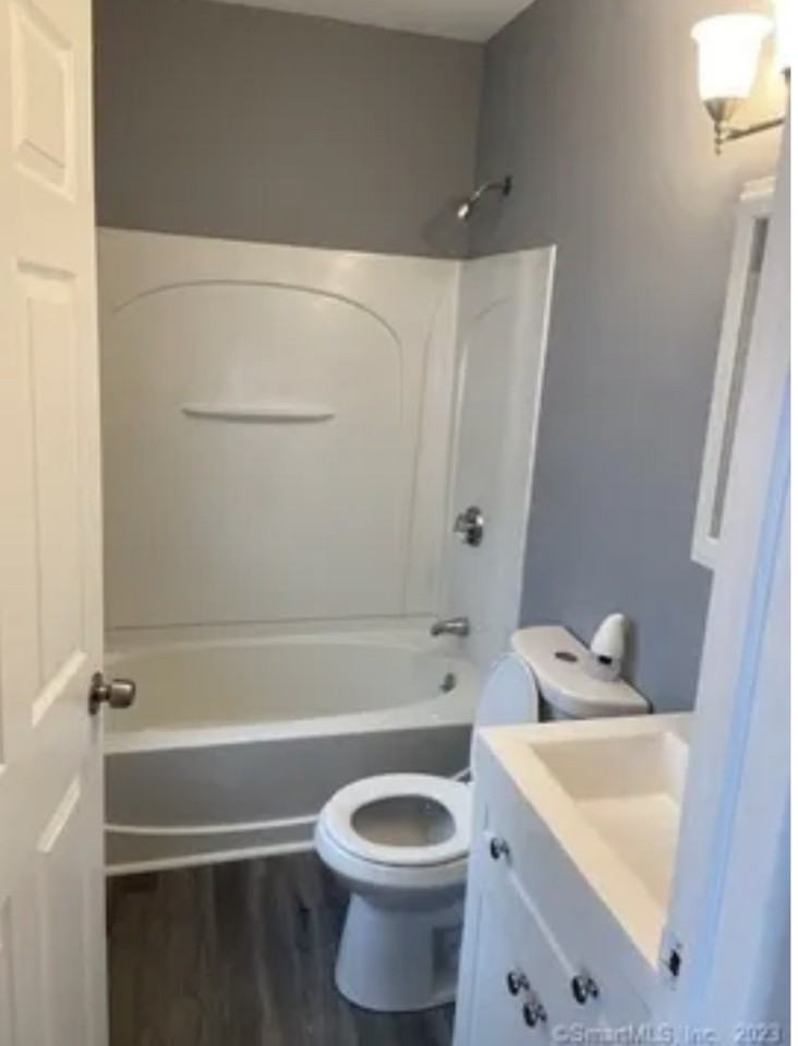 56 Beechwood Ave #1 - Photo 7 of 15