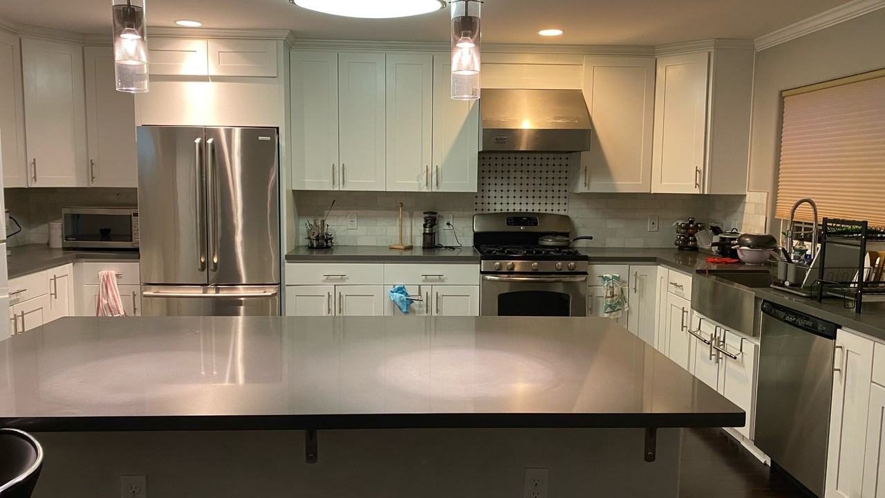 205 Alta Loma Dr #NA - Photo 6 of 9