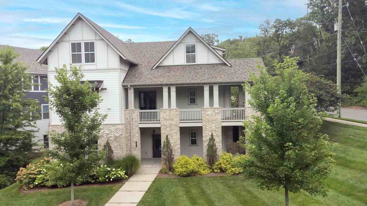 3358 Acklen Ave - Photo 2 of 32