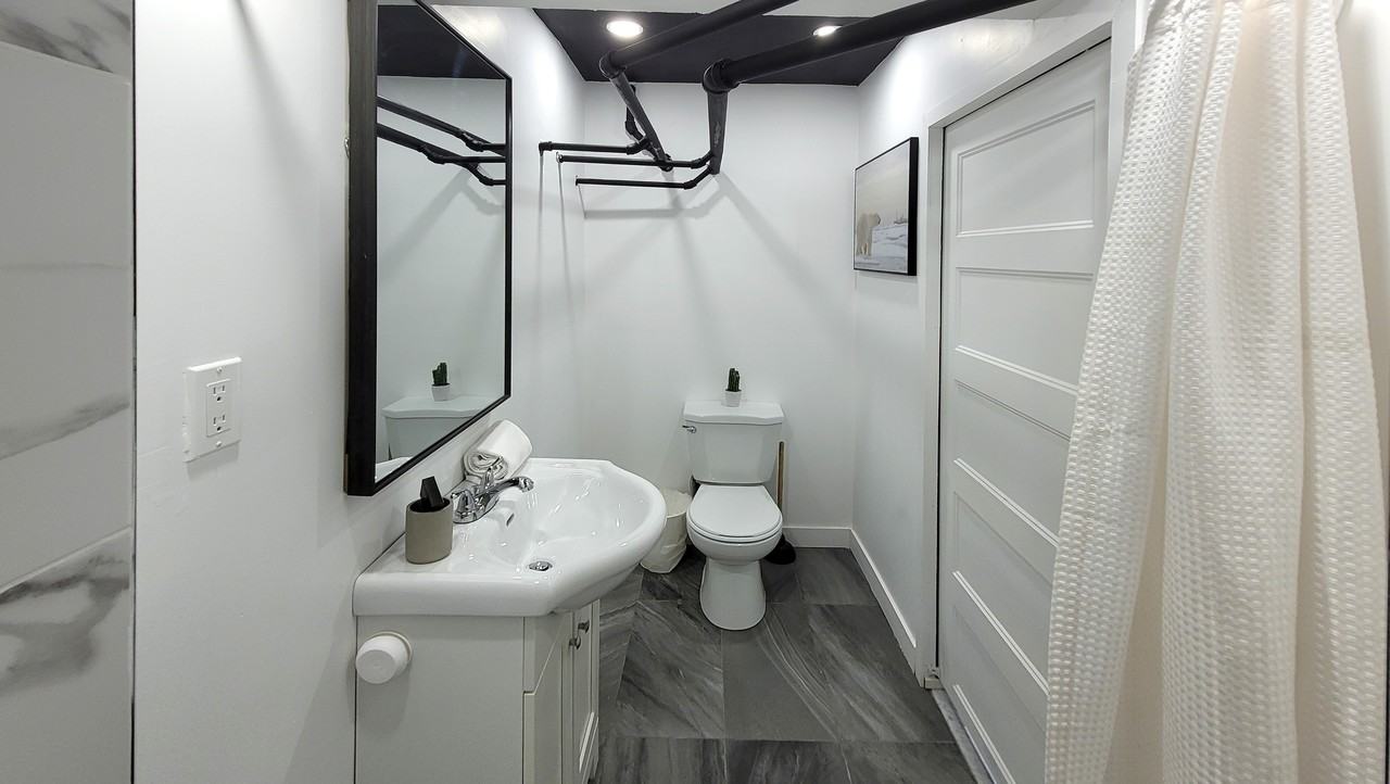 Guilbault - Photo 2 of 28