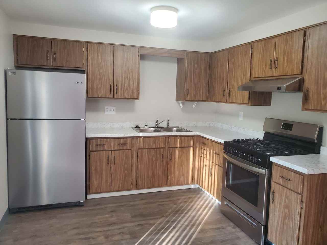 1195 Lynn St. #7 - Photo 2 of 9