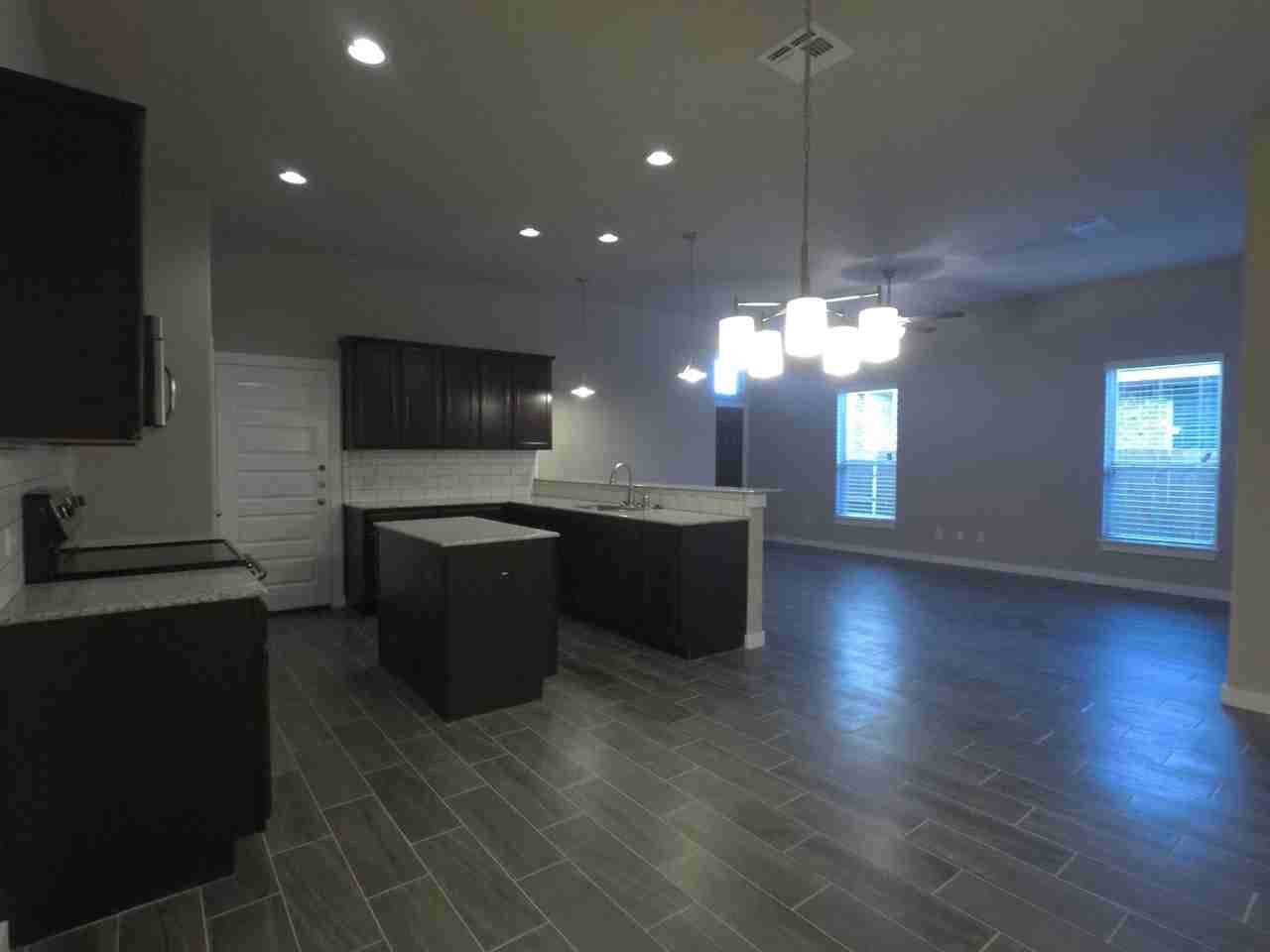 128 Hidden Springs Dr - Photo 4 of 8