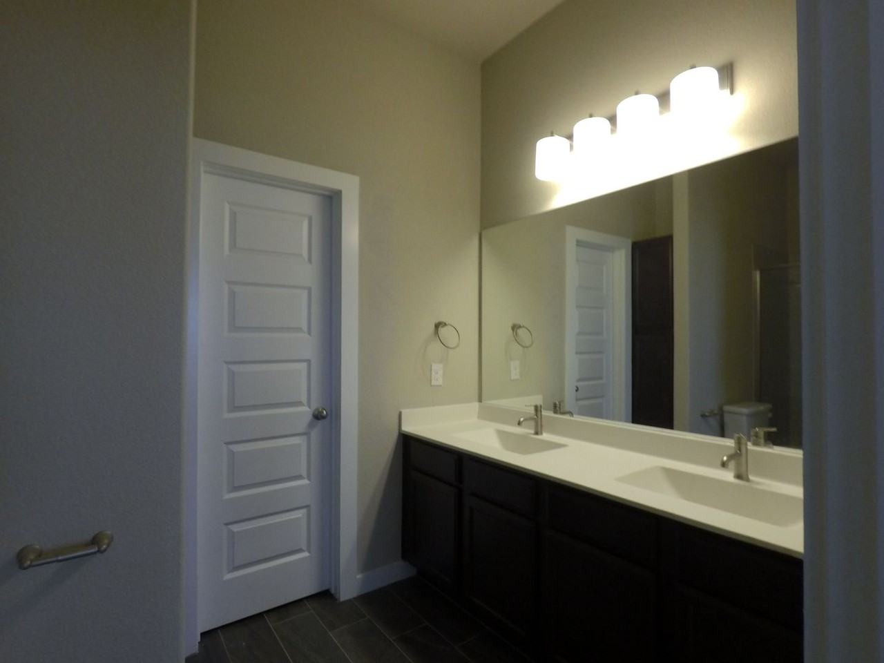 128 Hidden Springs Dr - Photo 6 of 8