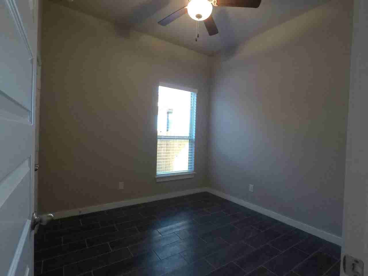 128 Hidden Springs Dr - Photo 7 of 8