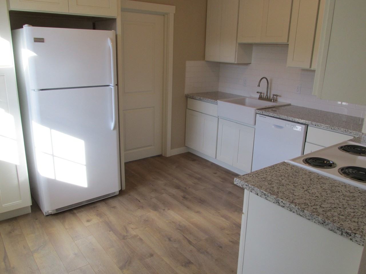 15908 Se Kristin Ct - Photo 2 of 7