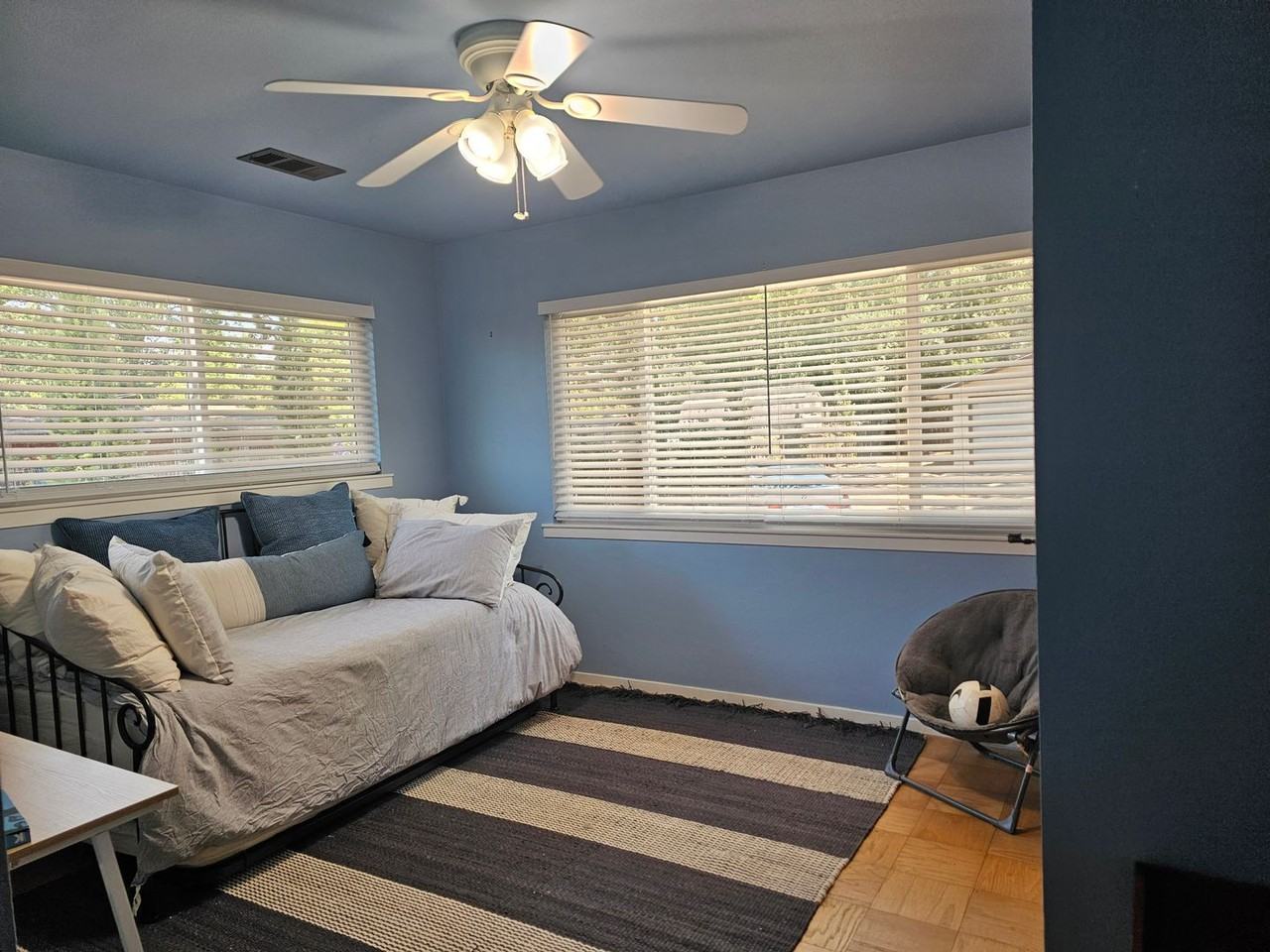 14047 Rosewood Ln - Photo 2 of 45