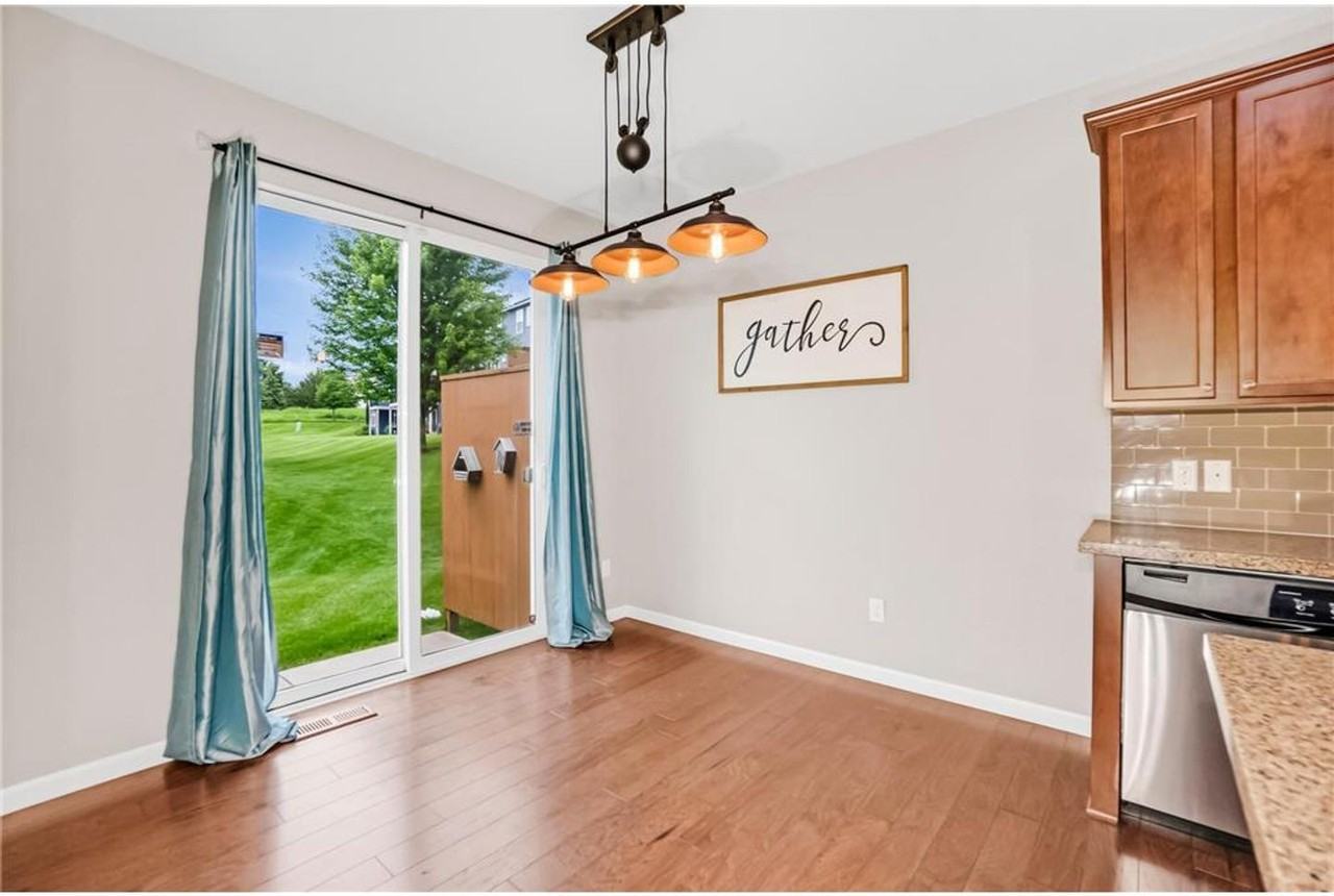 3129 Countryside Ave - Photo 5 of 24