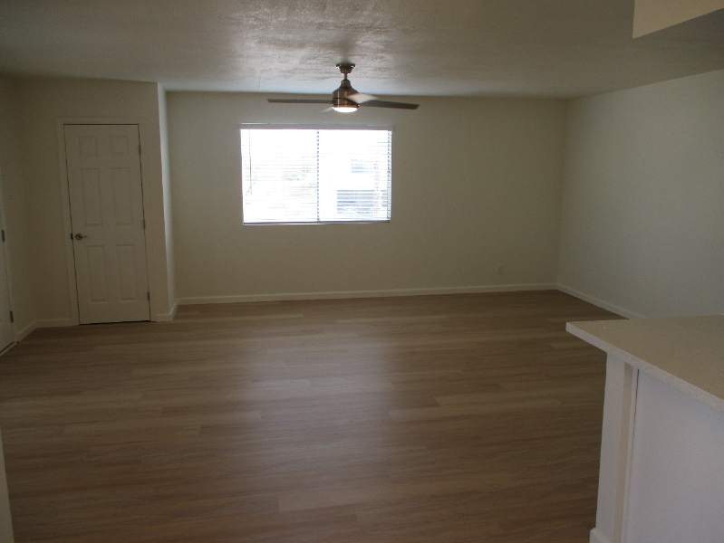 14252 N Boxwood Ln - Photo 7 of 22