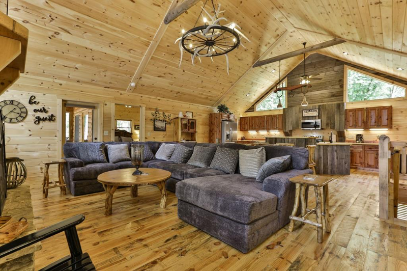 345 Farmer Cir - Photo 2 of 18