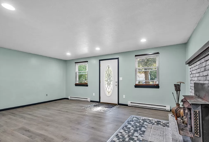 5270 Cornell Blvd - Photo 4 of 20