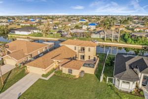 featured image of 205 Se 4th Pl