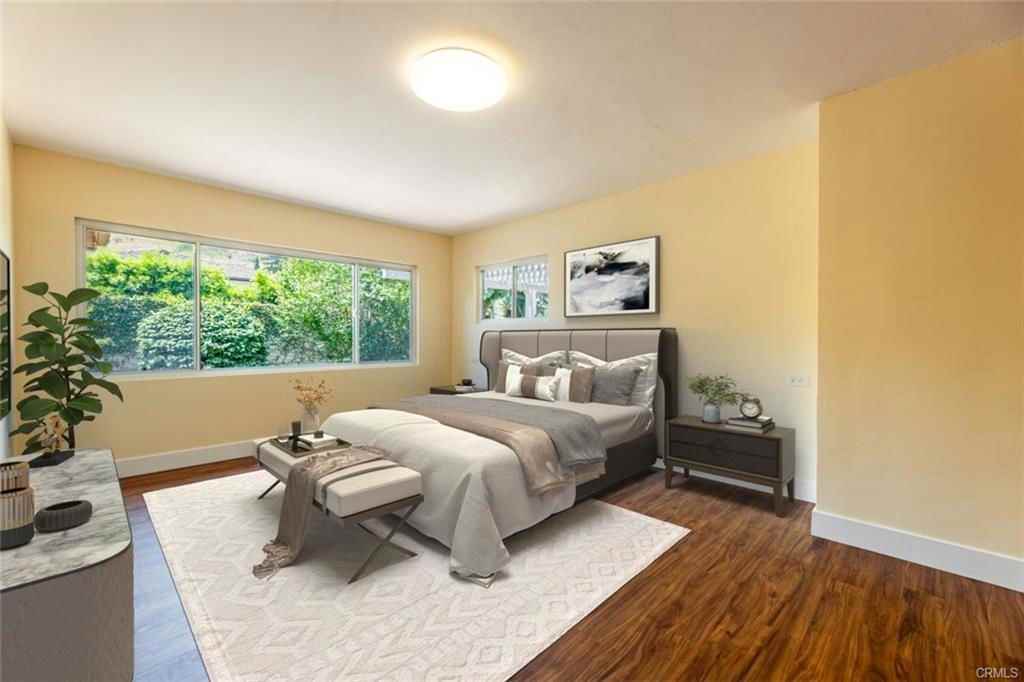 1027 S Malgren Ave - Photo 3 of 8