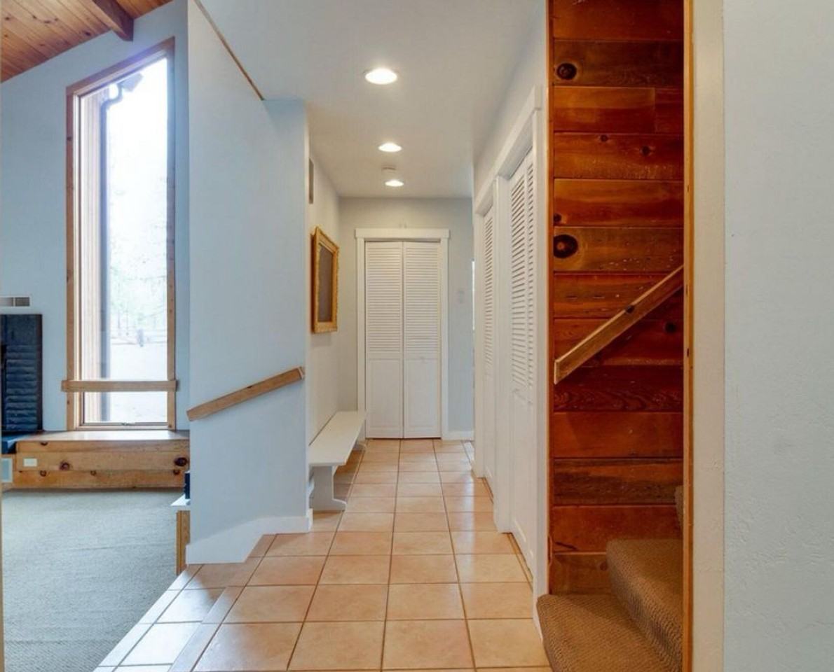 15821 Kittyhawk Lane - Photo 7 of 29