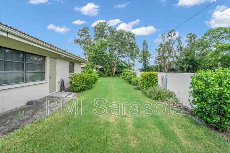 7235 Wood Creek Dr #26 - Photo 2 of 38